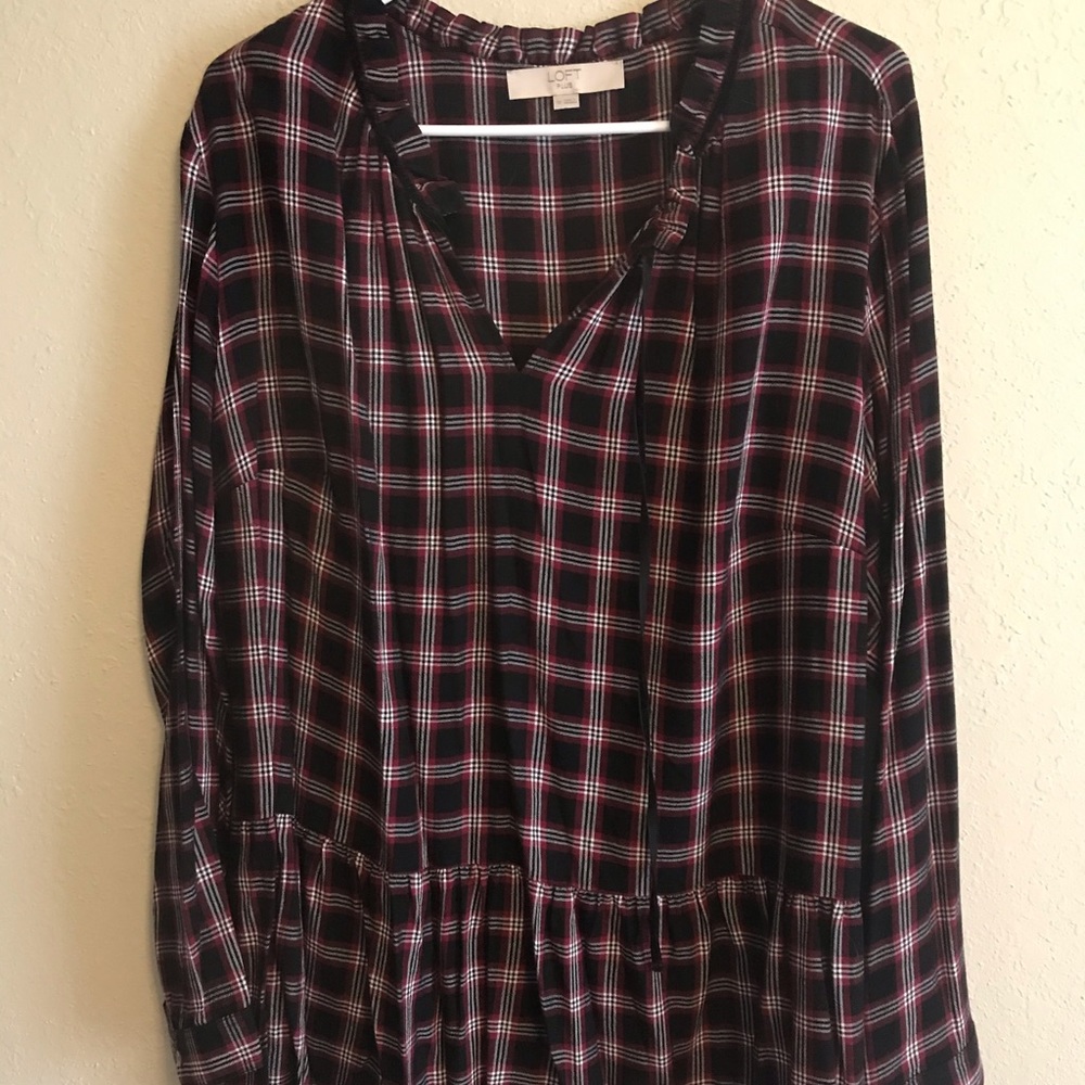 Checkered top